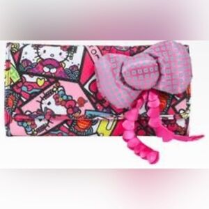 👀 ISO 👀 of Hello Kitty Nugeisha Wallet 2012